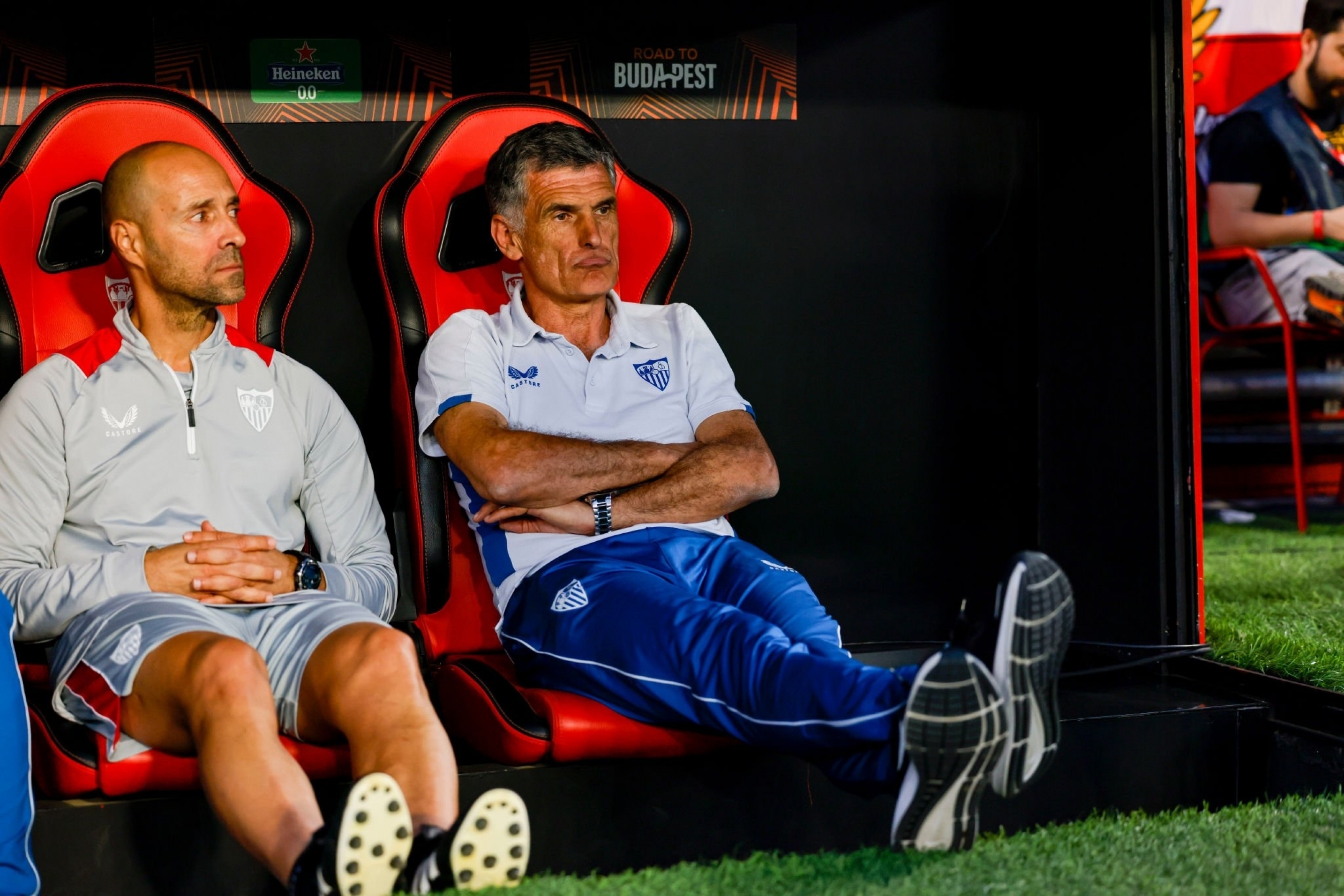 Jose Luis Mendilibar Vị HLV trưởng phản hiện đại và yêu thích sự đơn giản 2 Jose Luis Mendilibar Vị HLV trưởng phản hiện đại và yêu thích sự đơn giản 2