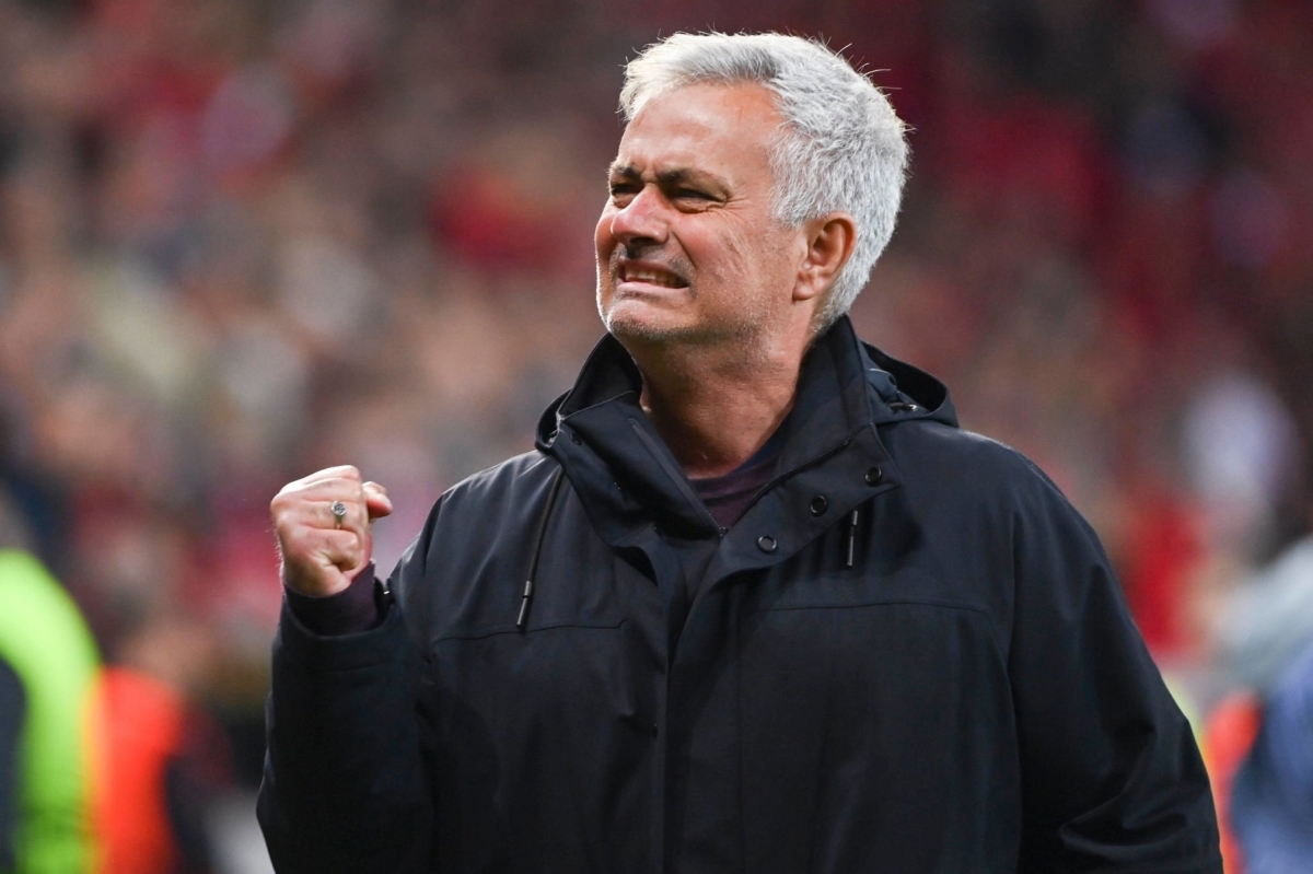 Trong dòng chảy vạn biến của bóng đá hiện đại, Mourinho vẫn là Mourinho! 3 Trong dòng chảy vạn biến của bóng đá hiện đại, Mourinho vẫn là Mourinho! 3