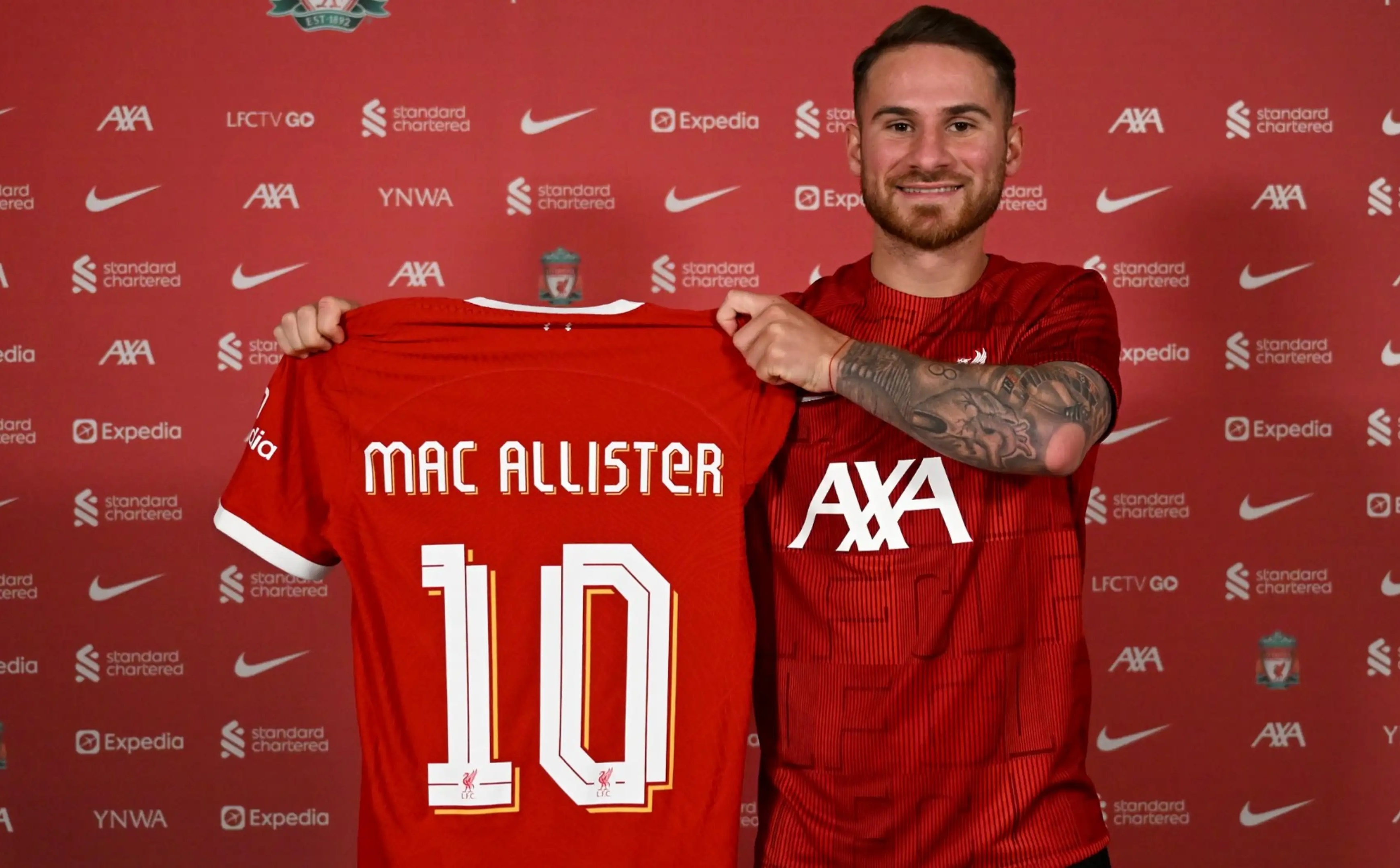 CHÍNH THỨC Mac Allister gia nhập Liverpool 1