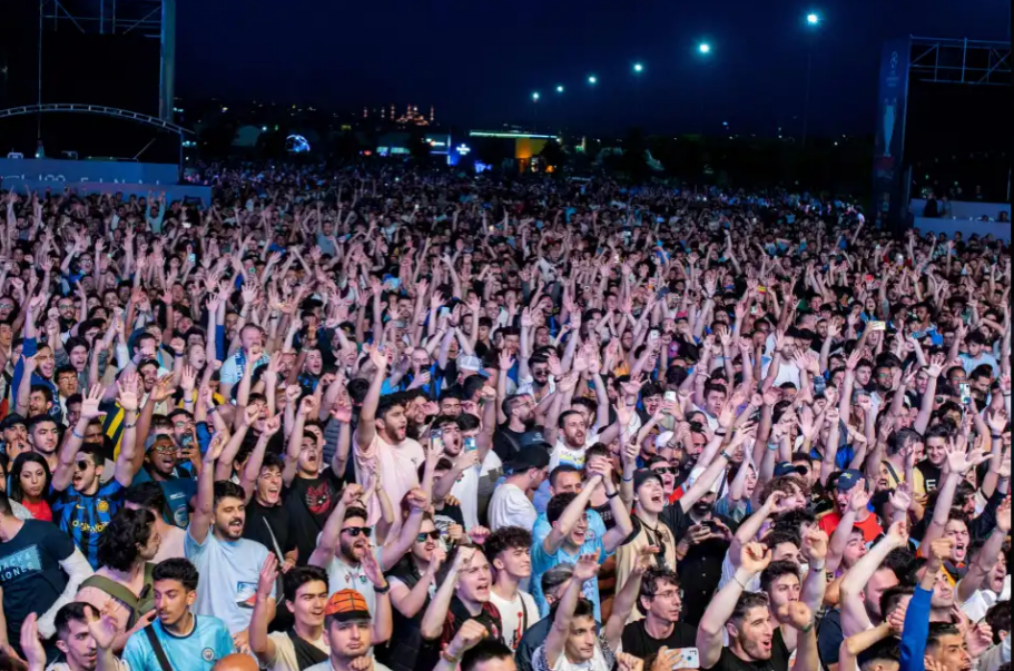 CdV Man City an mung chuc vo dich C1