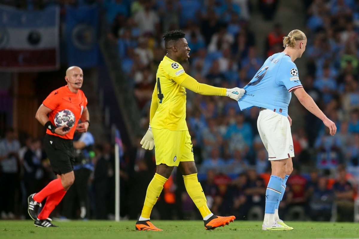 Trong đội hình Man United, có một người khao khát phục hận Man City 1