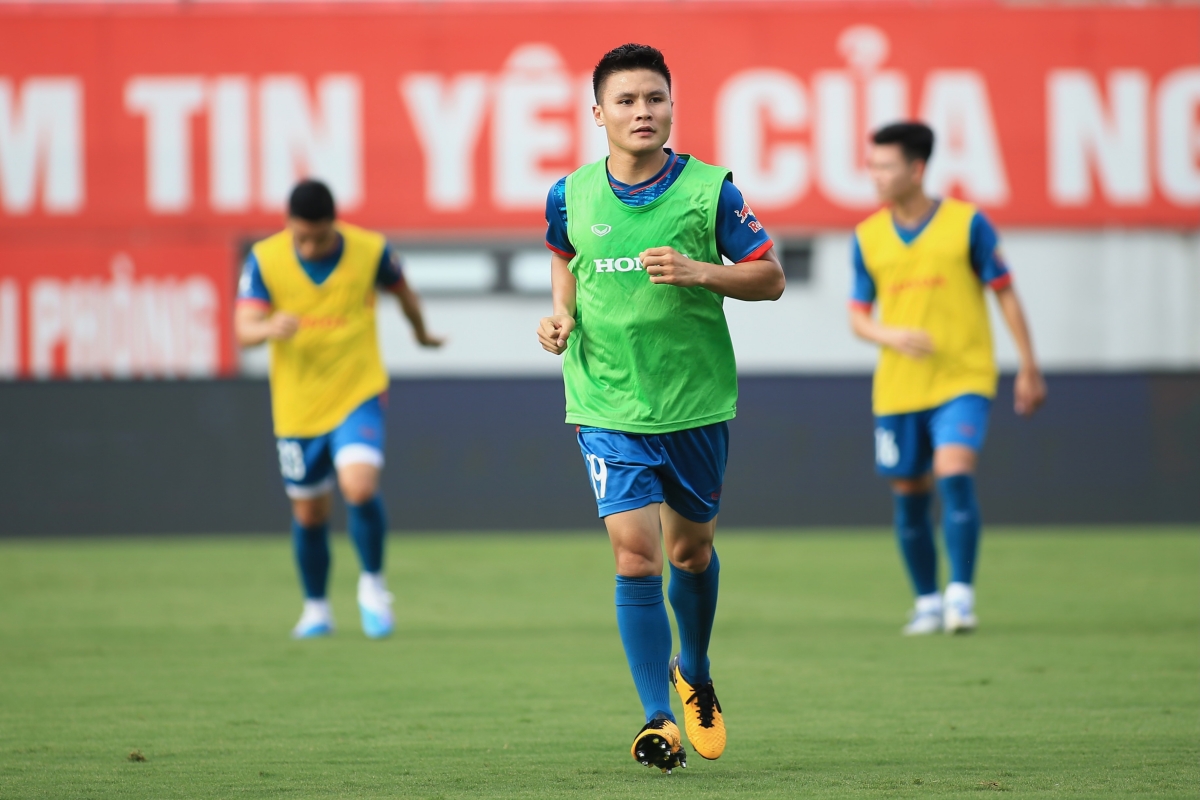 Công Phượng, Quang Hải quyết chứng tỏ mình trước Hồng Kông 8