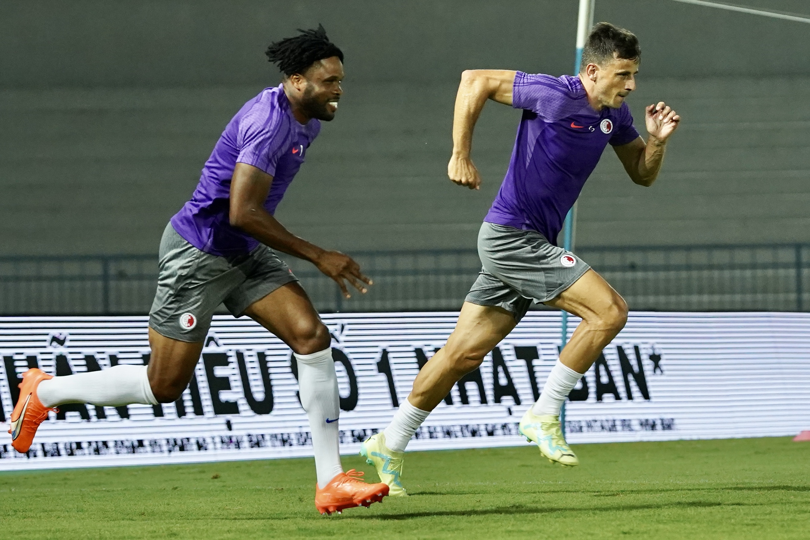 ĐT Hồng Kông (TQ) dT Hong Kong (TQ)