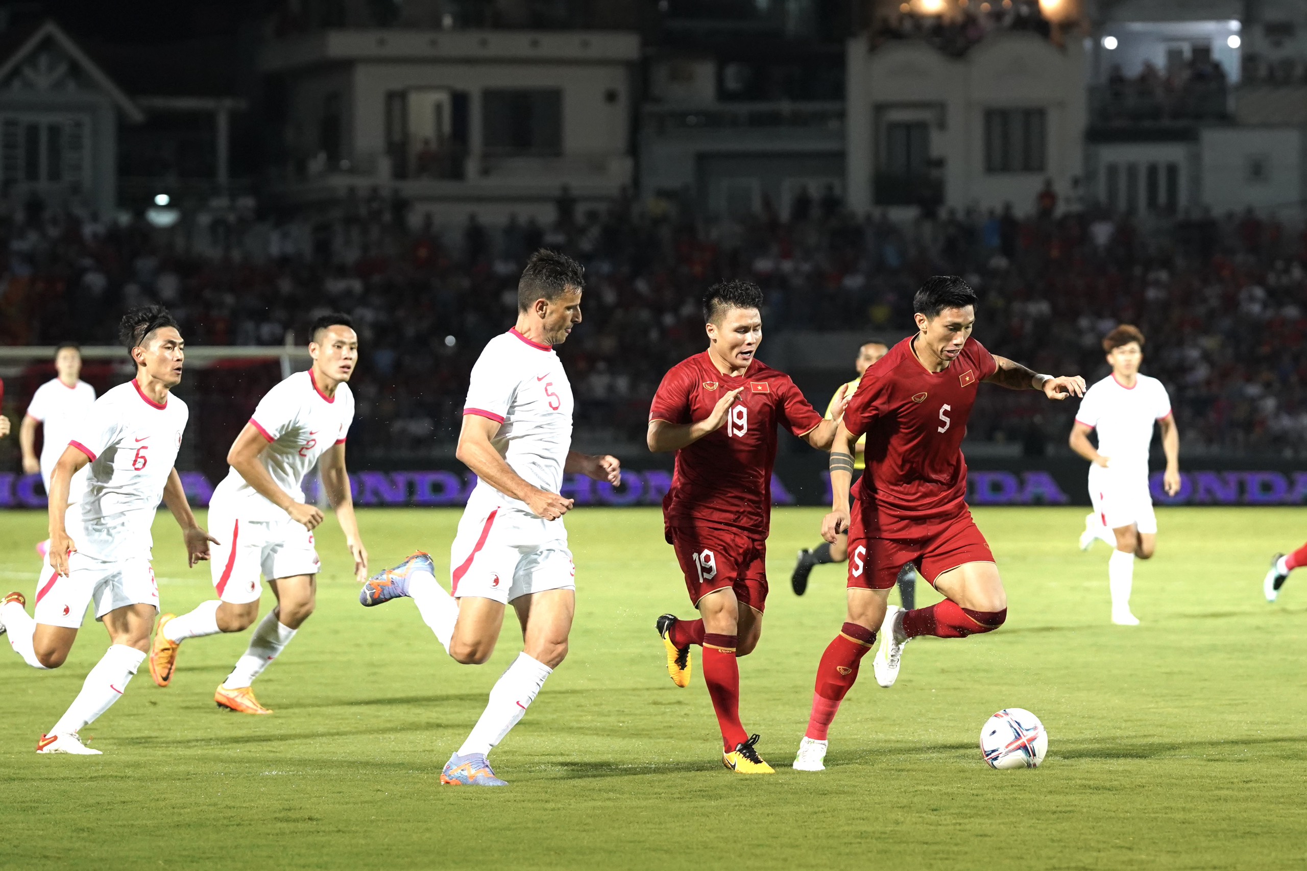 Những điểm nhấn đáng chú ý sau trận Việt Nam 1-0 Hồng Kông 2