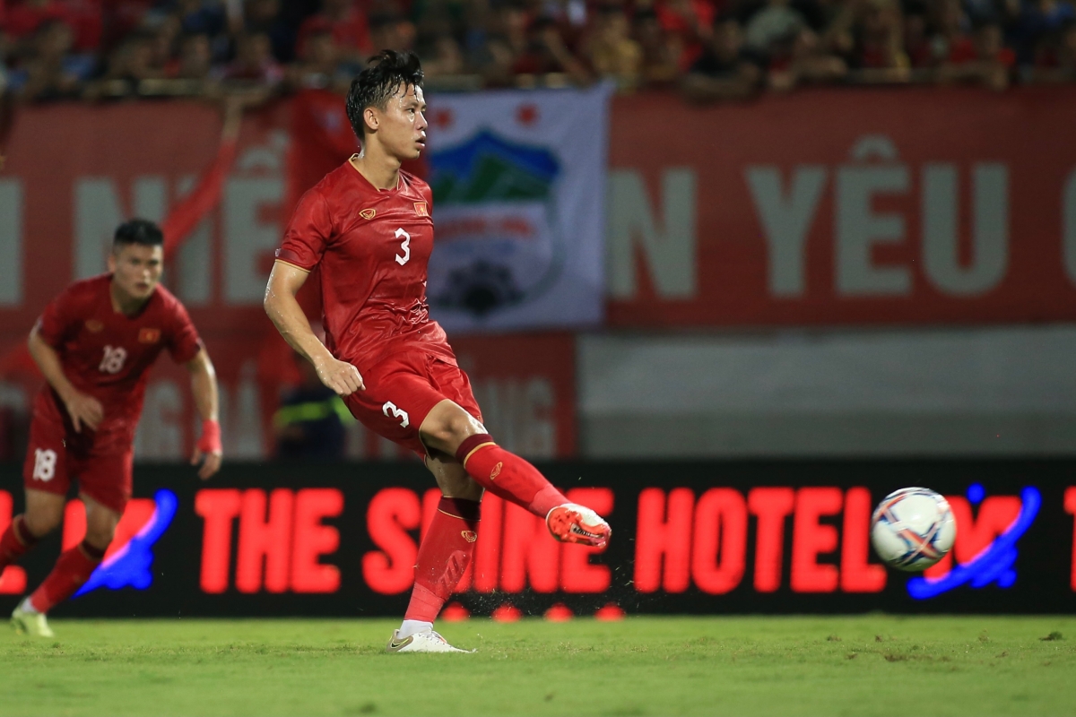 Yêu cầu của CĐV dành cho Quang Hải 6 Yêu cầu của CĐV dành cho Quang Hải 6