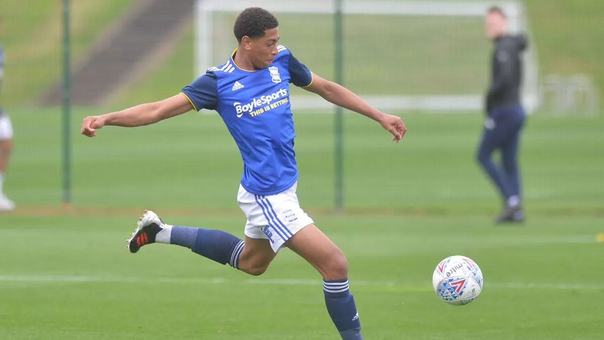 19 tuổi, Jude Bellingham đã sẵn sàng trở thành “vật báu” của Real Madrid 4