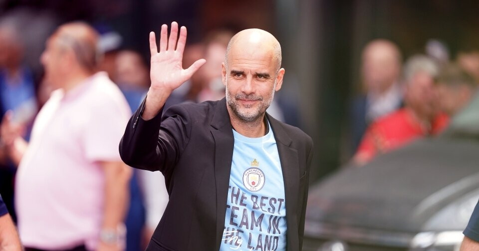 Giờ đây, Pep Guardiola chính vị chúa tại Manchester City 12