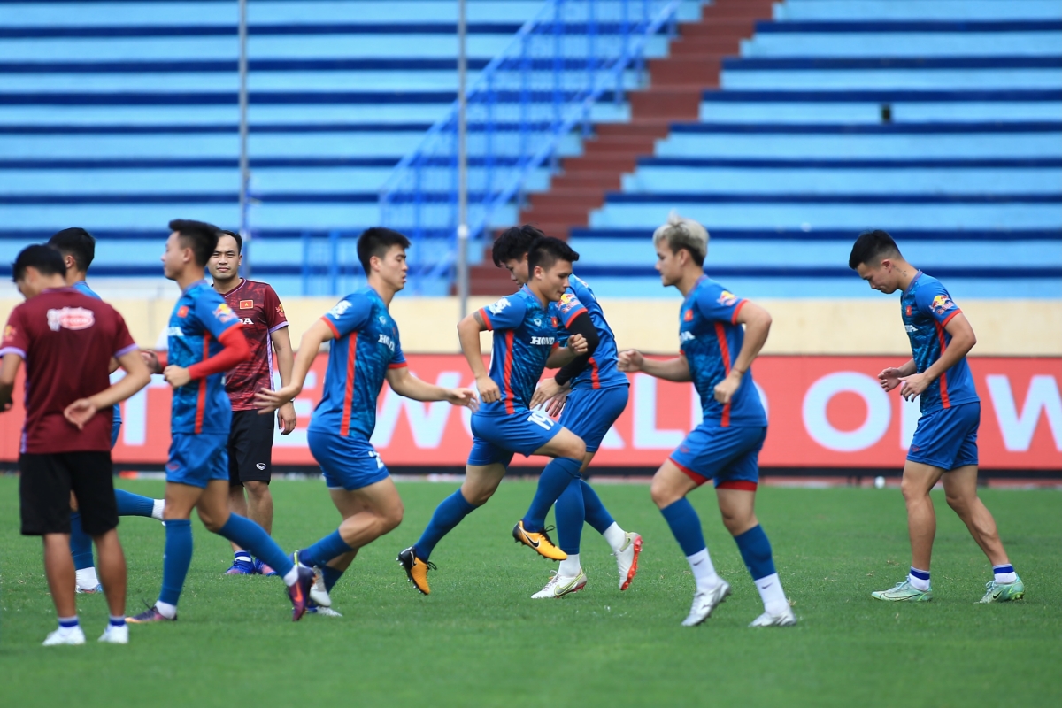 Tuyển Việt Nam điều chỉnh trước màn đối đầu Syria của HLV Hector Cuper 5 Tuyển Việt Nam điều chỉnh trước màn đối đầu Syria của HLV Hector Cuper 5