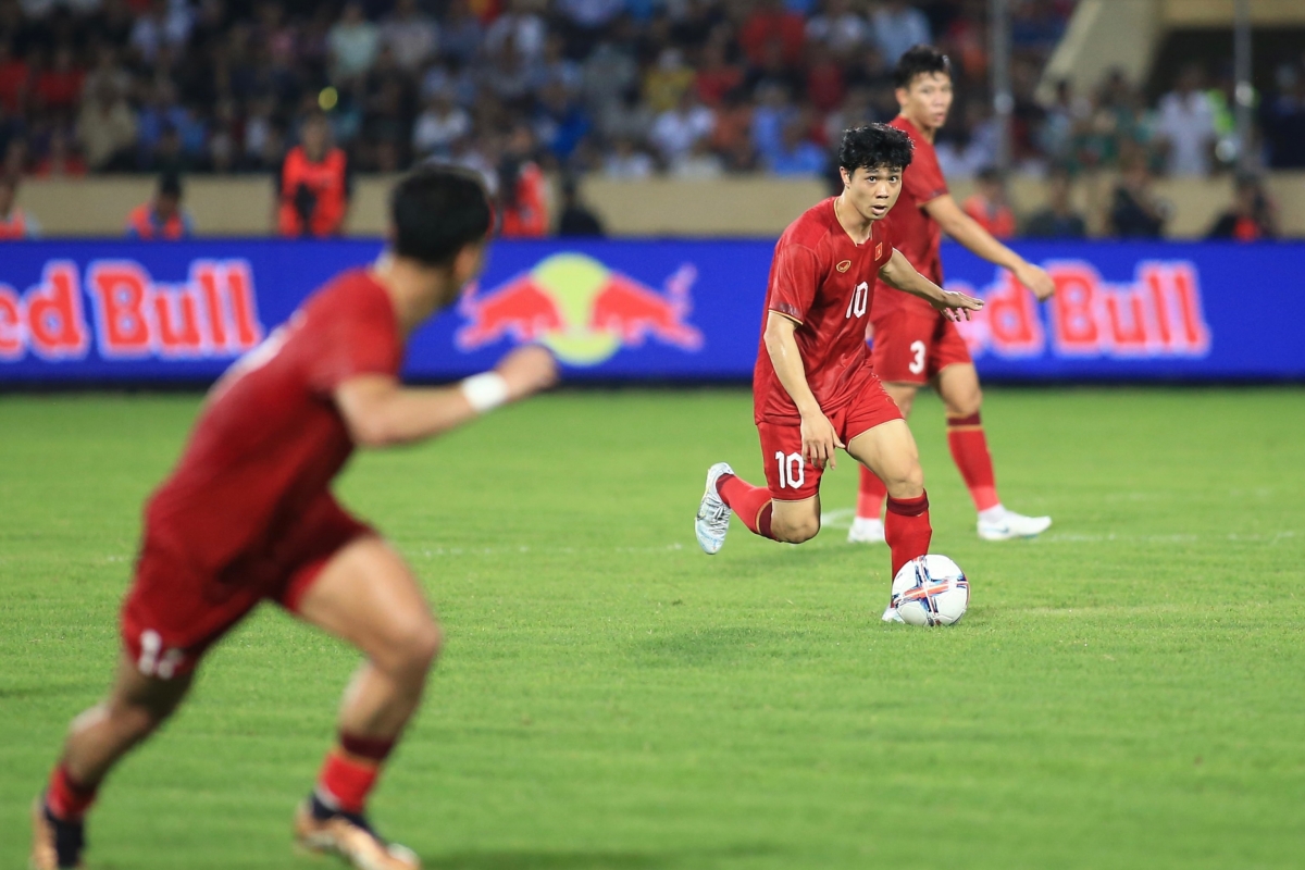 Cong Phuong dT Viet Nam vs Syria 20/6