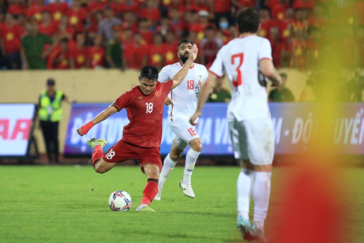 Màn ra mắt thành công của HLV Troussier cùng ĐT quốc gia Việt Nam 5 Màn ra mắt thành công của HLV Troussier cùng ĐT quốc gia Việt Nam 5