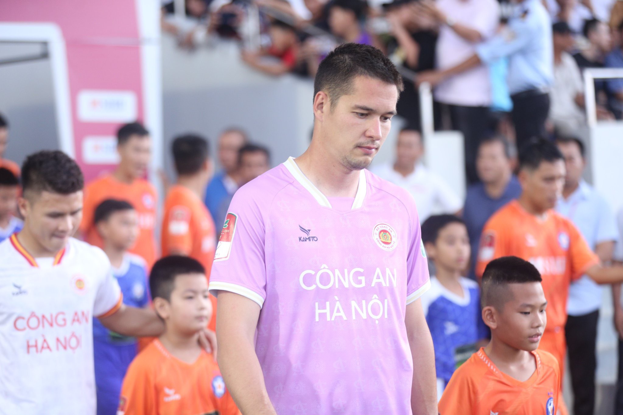 Thủ môn Filip Nguyễn nói gì khi bị so sánh với Đặng Văn Lâm 1