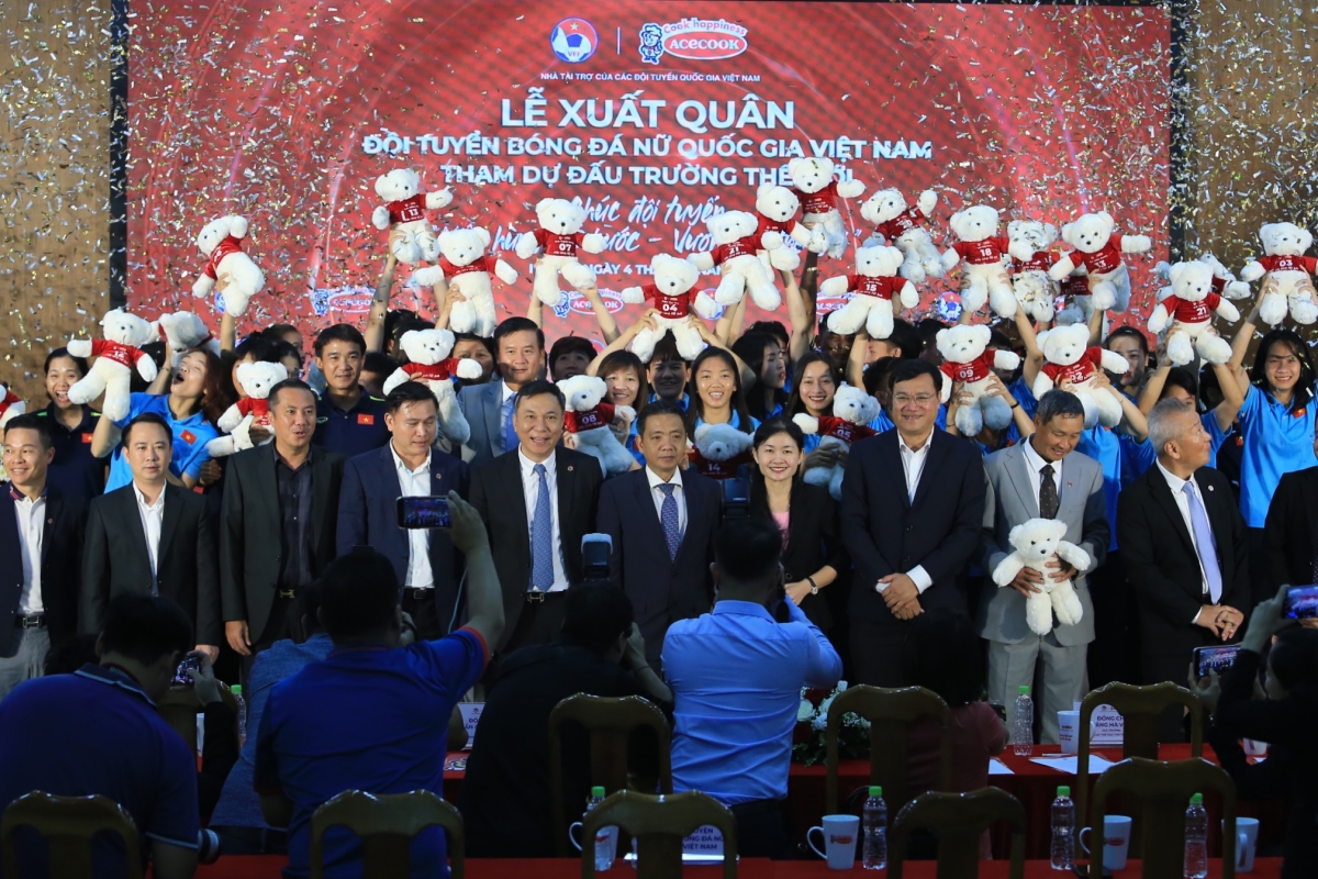 Le xuat quan dT nu Viet Nam du World Cup 2023