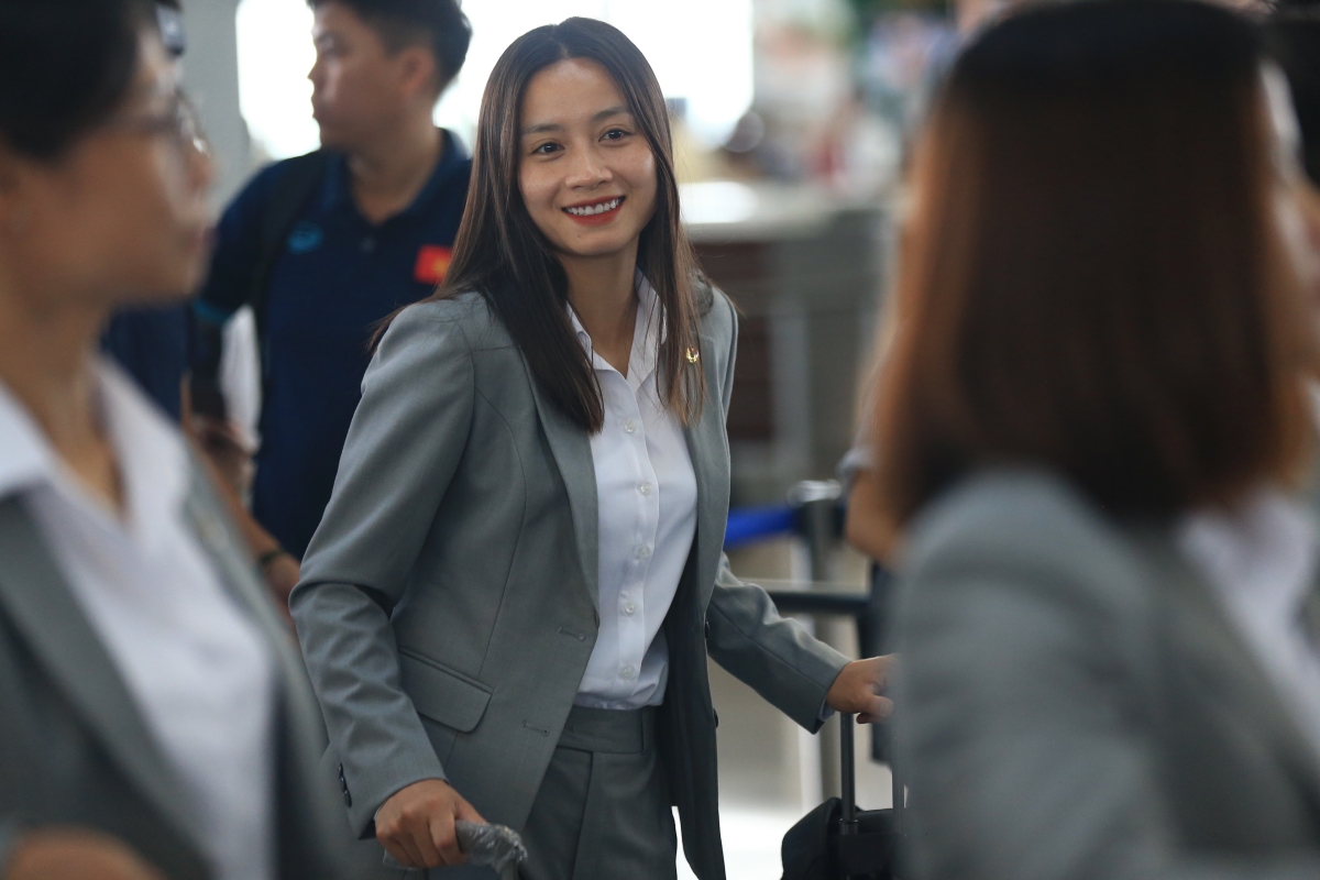 ĐT nữ Việt Nam lên đường sang New Zealand dự World Cup 5