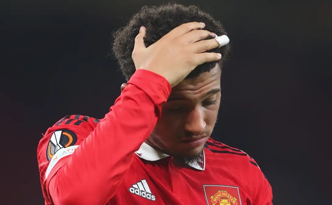 Rio Ferdinand đưa ra lời khuyên cho Sancho 1 Rio Ferdinand đưa ra lời khuyên cho Sancho 1