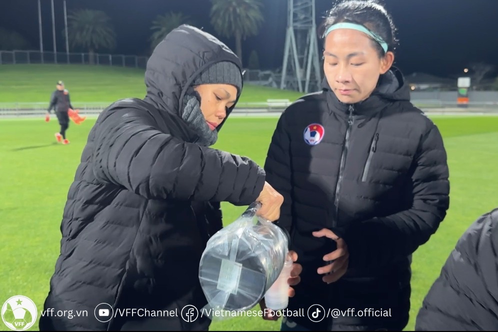 Thần dược giúp ĐT nữ Việt Nam đối phó với mưa lạnh tại New Zealand 2 Thần dược giúp ĐT nữ Việt Nam đối phó với mưa lạnh tại New Zealand 2