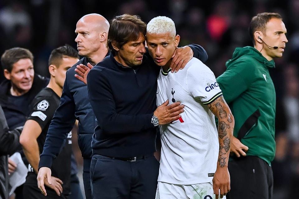 Antonio Conte Đá cho vui là chưa đủ - đội của tôi phải thắng 5