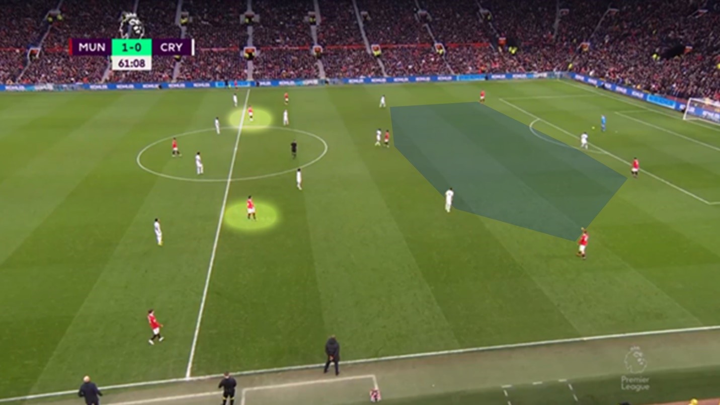 Vì sao Erik ten Hag muốn chiêu mộ Mason Mount tới cùng 2 Vì sao Erik ten Hag muốn chiêu mộ Mason Mount tới cùng 2