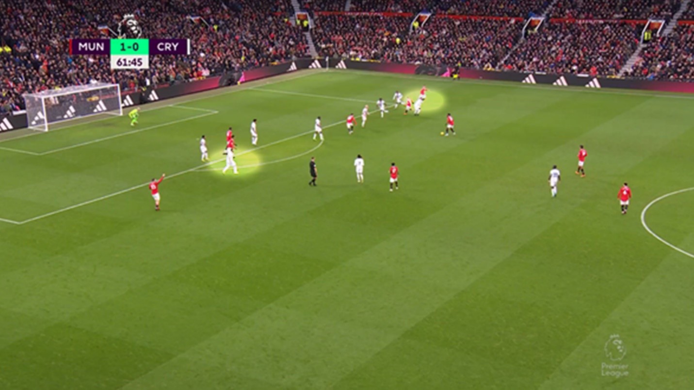 Vì sao Erik ten Hag muốn chiêu mộ Mason Mount tới cùng 4 Vì sao Erik ten Hag muốn chiêu mộ Mason Mount tới cùng 4