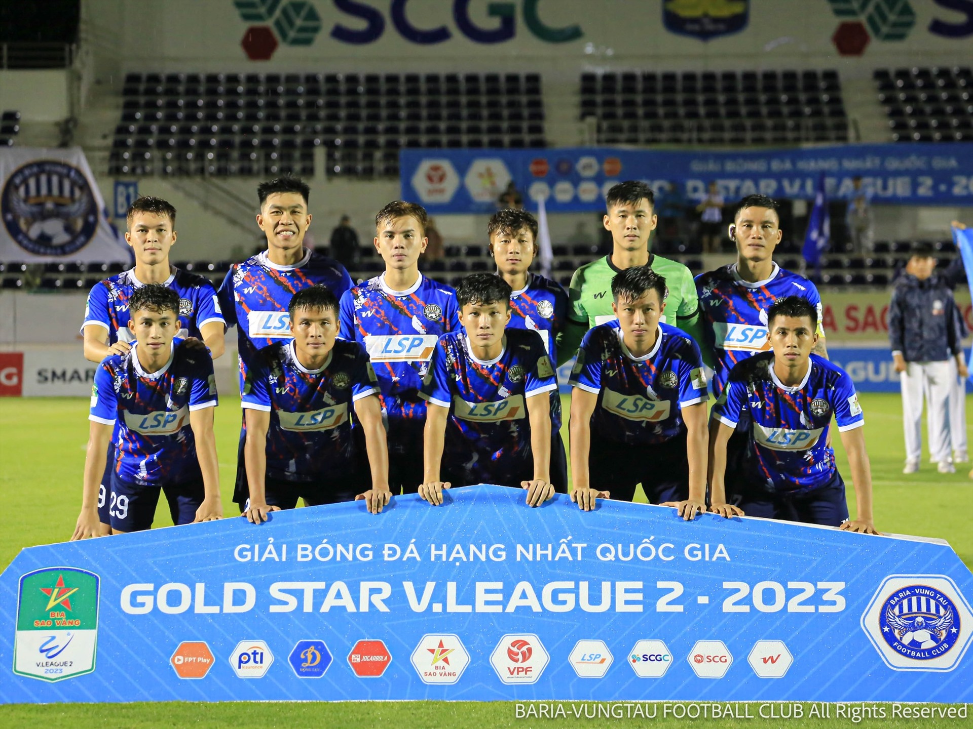 Thêm một đội bóng hạng Nhất bất ngờ đệ đơn xin giải thể sau mùa giải 20232024 1