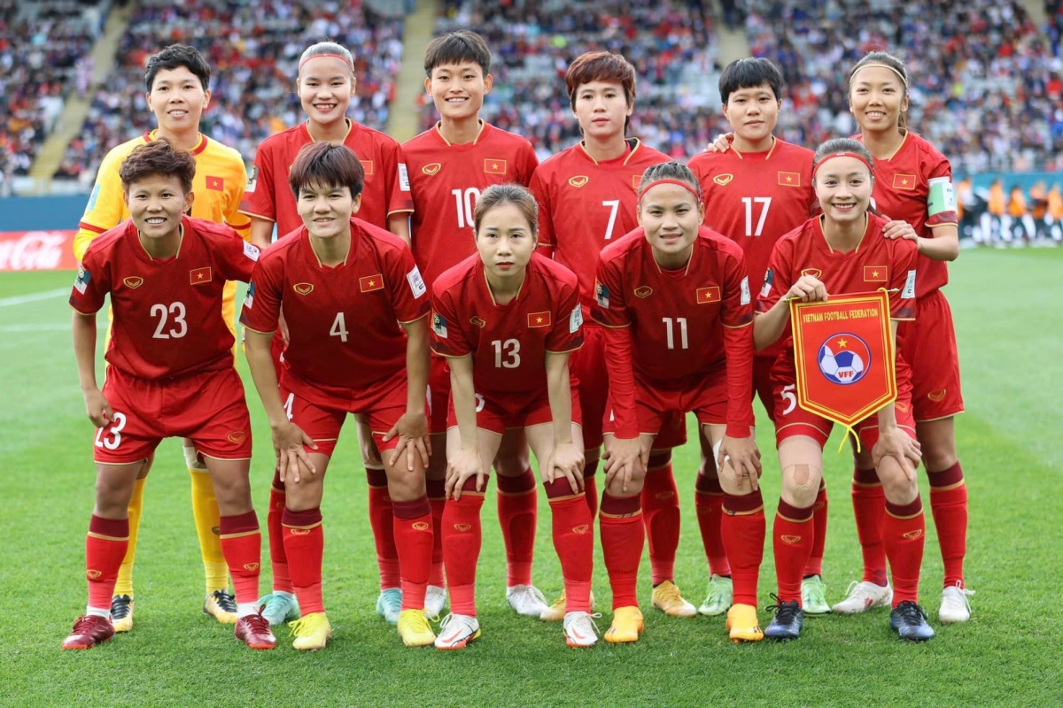 Tuyển nữ Việt Nam lần đầu thi đấu buổi tối tại World Cup 1 Tuyển nữ Việt Nam lần đầu thi đấu buổi tối tại World Cup 1