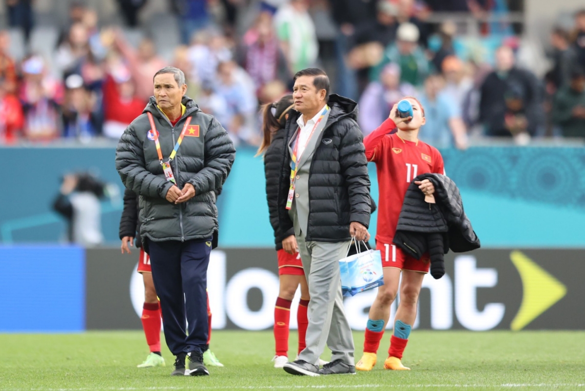 HLV Mai duc Chung dT nu Viet Nam vs My 22/7