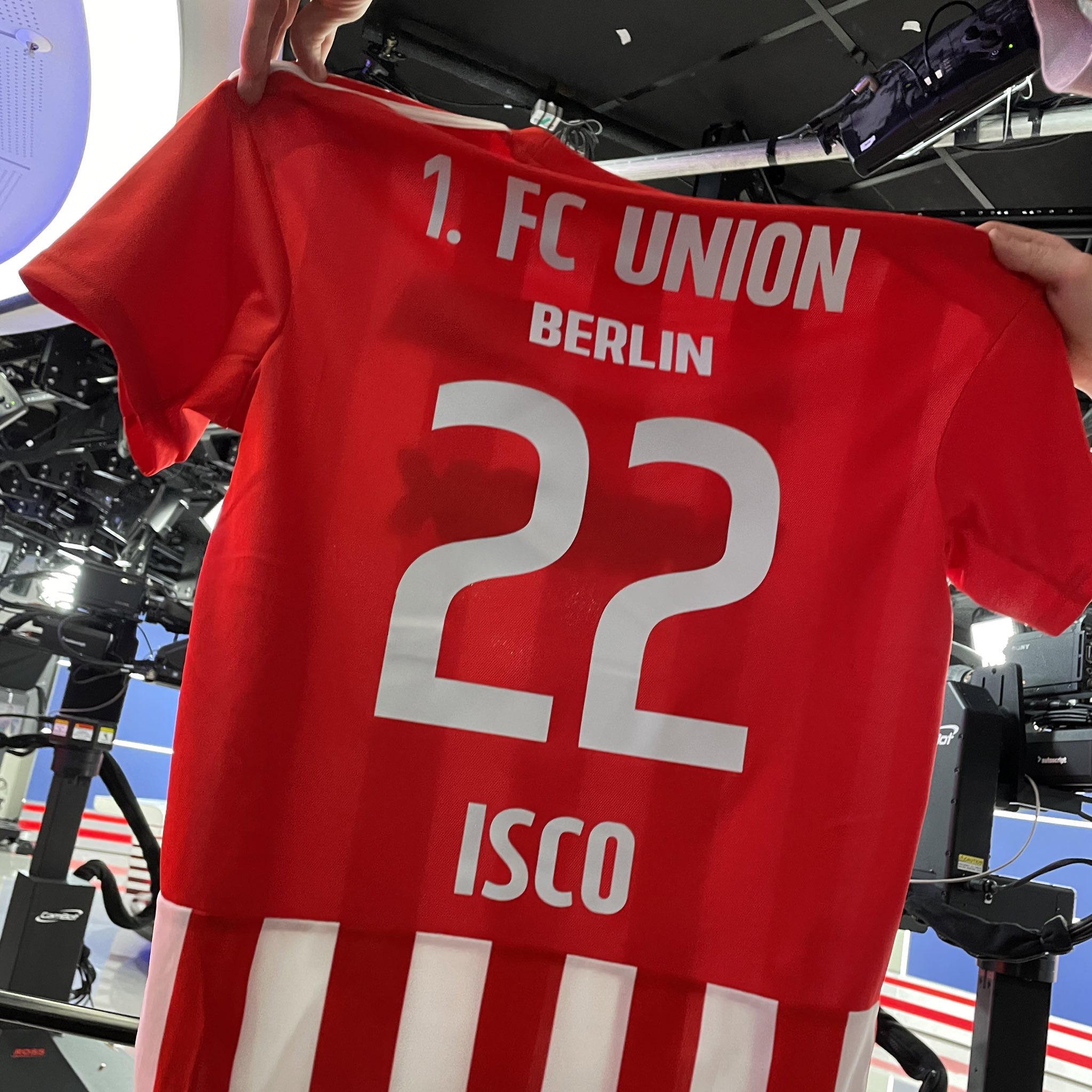 Vì sao Isco thất nghiệp Bị GĐTT Monchi bóp cổ, lừa dối và bị Union Berlin hai lần lật kèo 5