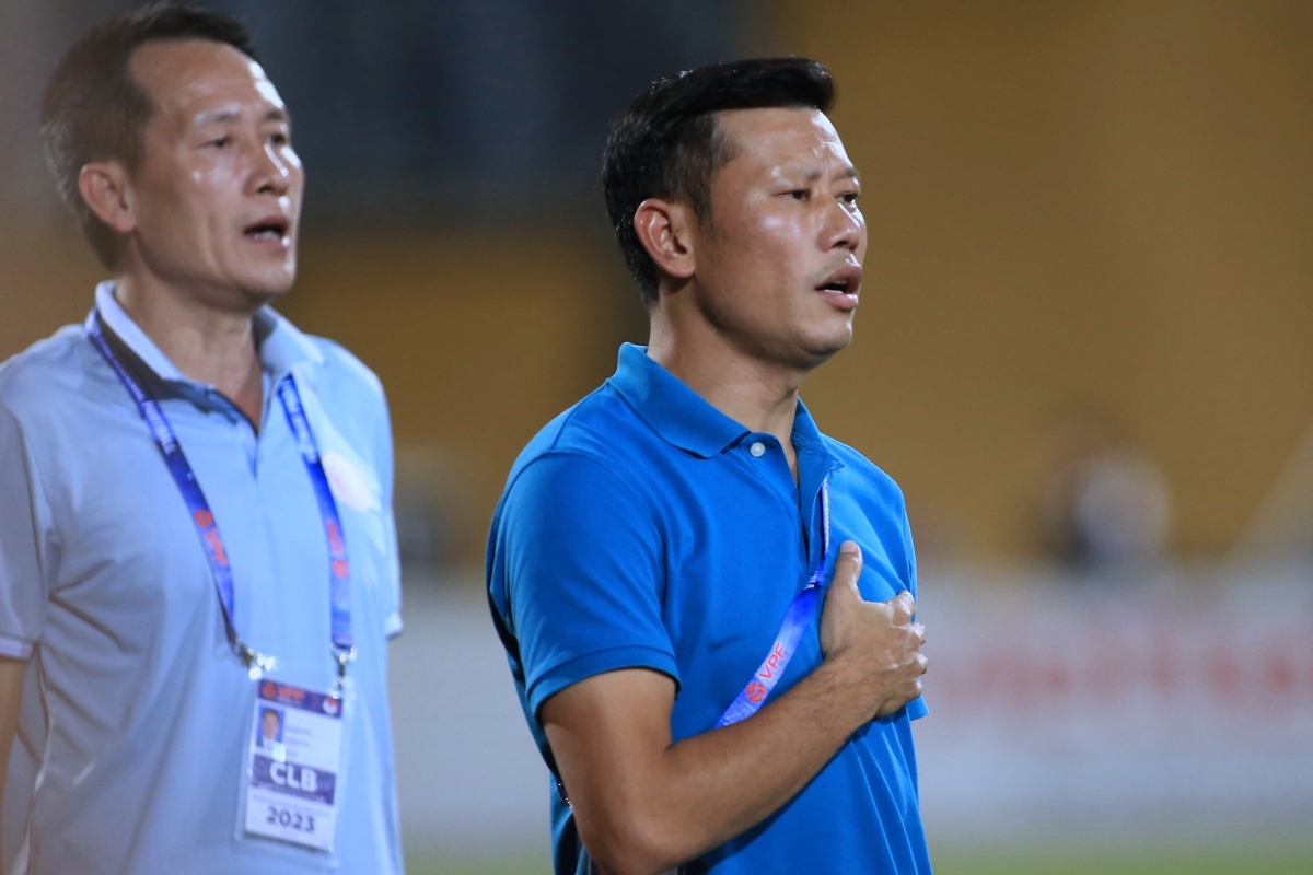 HLV Thạch Bảo Khanh hài lòng với trận hòa Đà Nẵng, ngợi khen Hoàng Vũ Samson 1 HLV Thạch Bảo Khanh hài lòng với trận hòa Đà Nẵng, ngợi khen Hoàng Vũ Samson 1