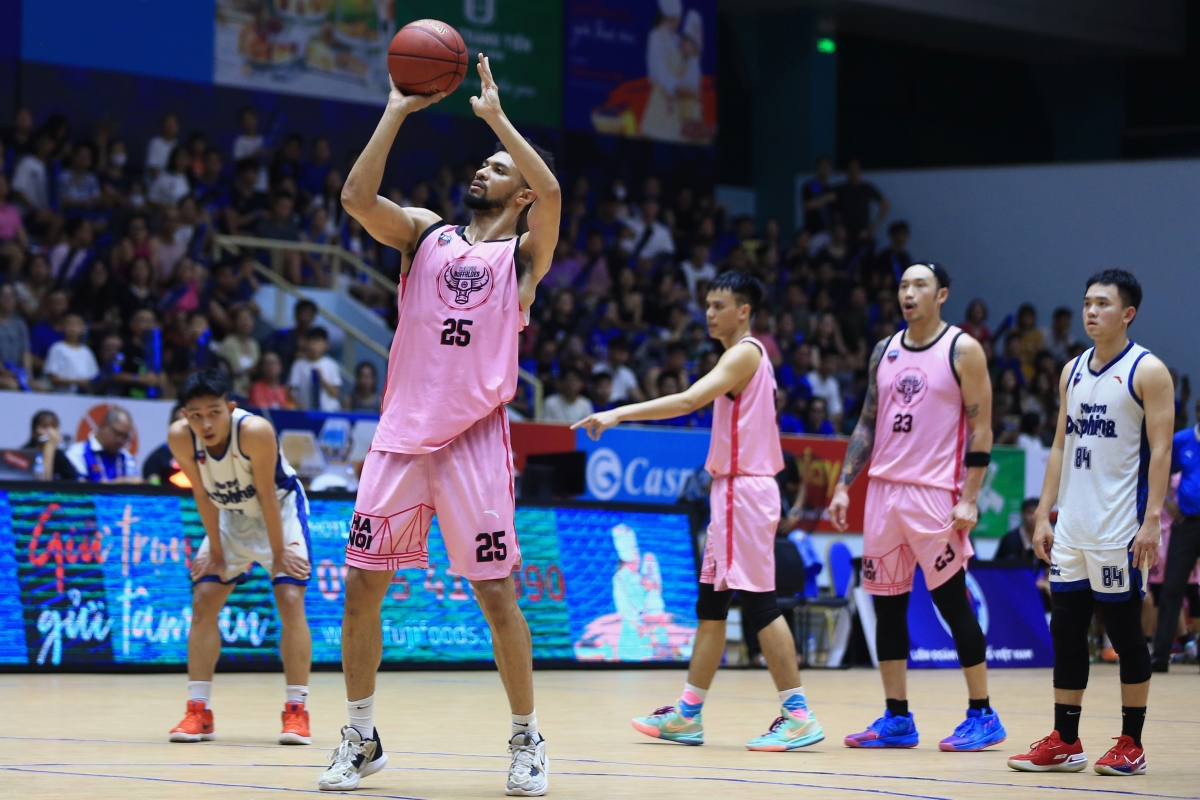 Mặc trang phục Blackpink, Hanoi Buffaloes thắng trận thứ 7 liên tiếp 7