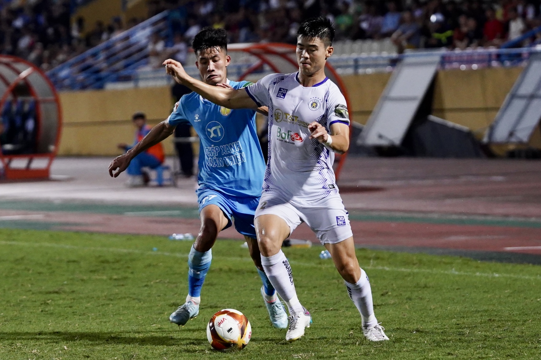 Nỗ lực bất thành của Hồng Duy và CLB Nam Định 2 Nỗ lực bất thành của Hồng Duy và CLB Nam Định 2