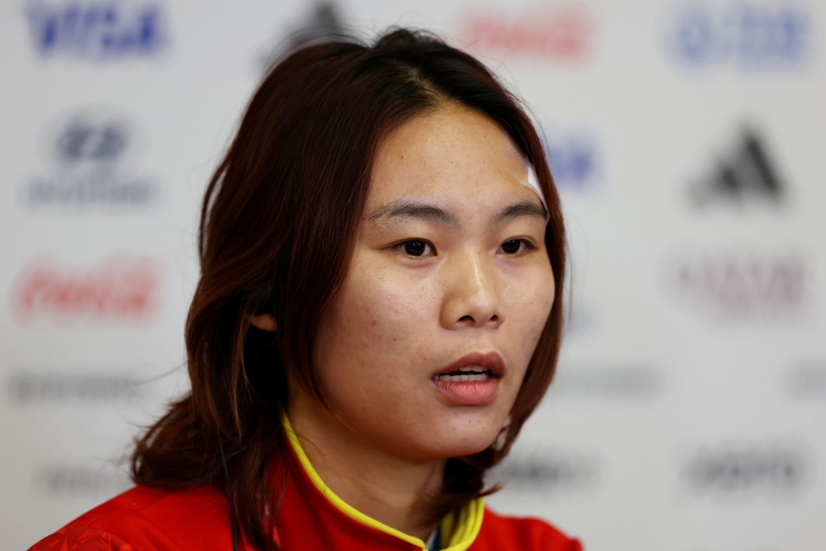 HLV Mai duc Chung Pham Hai Yen hop bao dT nu Ha Lan 31/7