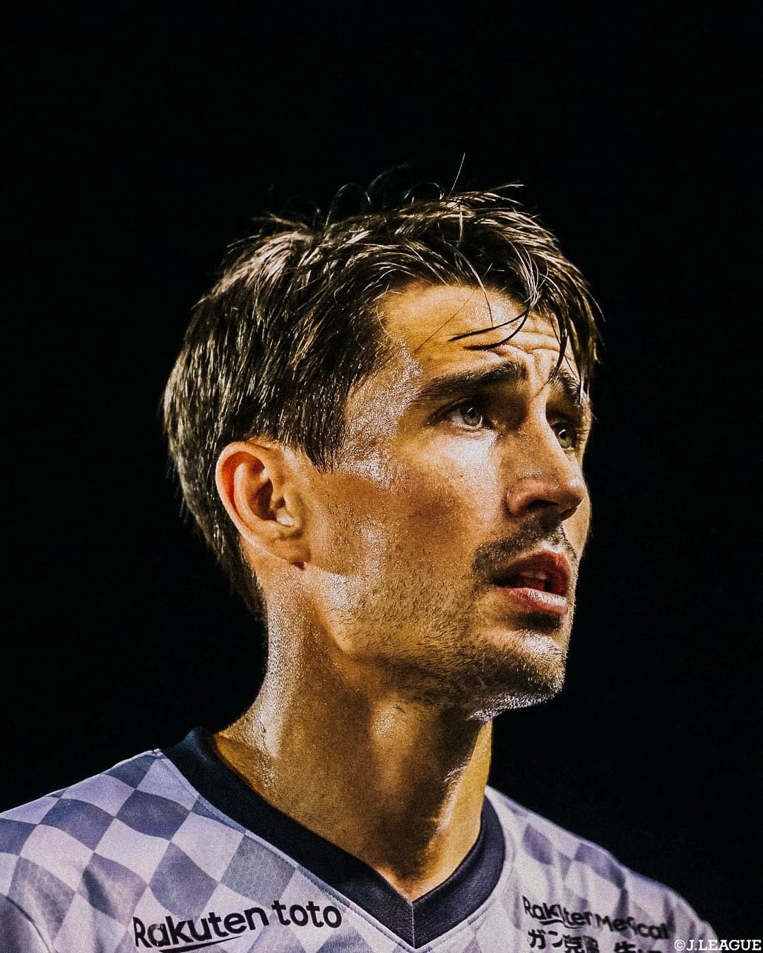 Bojan Krkic “Nỗi cô đơn bám lấy mọi trải nghiệm của tôi” 1 Bojan Krkic “Nỗi cô đơn bám lấy mọi trải nghiệm của tôi” 1