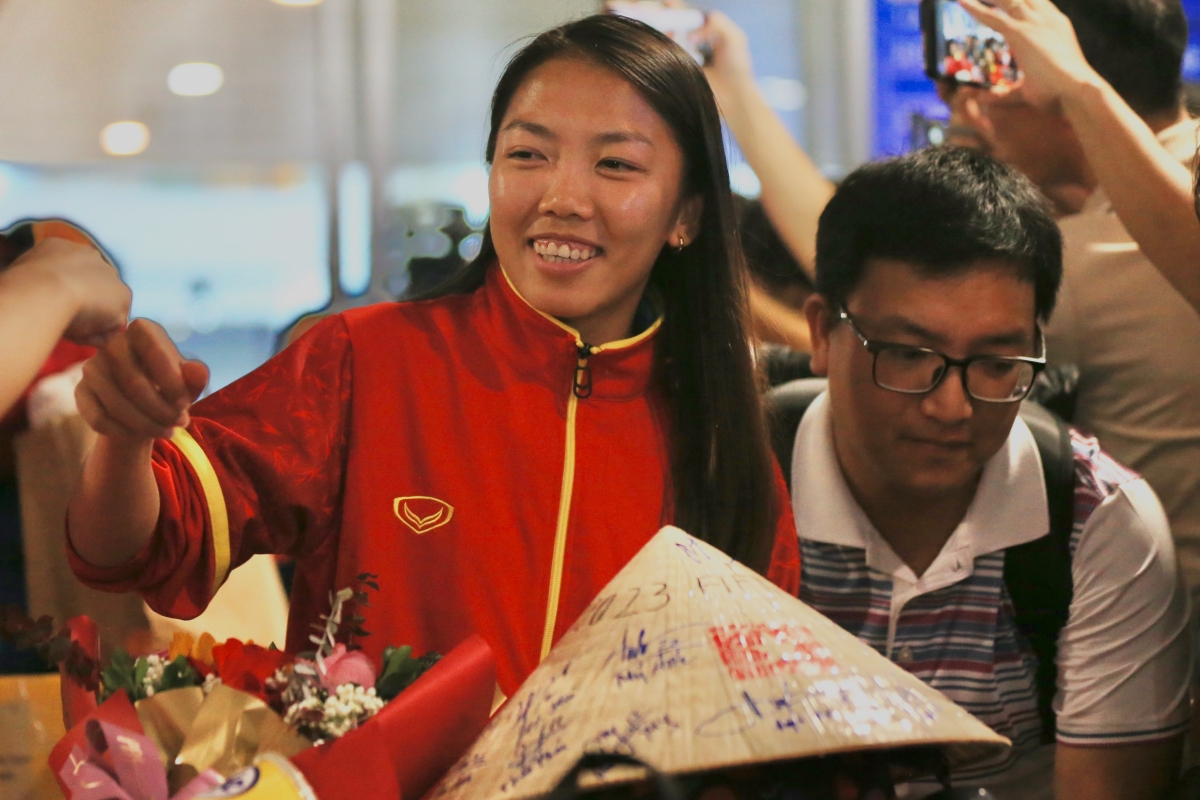 Huynh Nhu dT nu Viet Nam ve nuoc 3/8