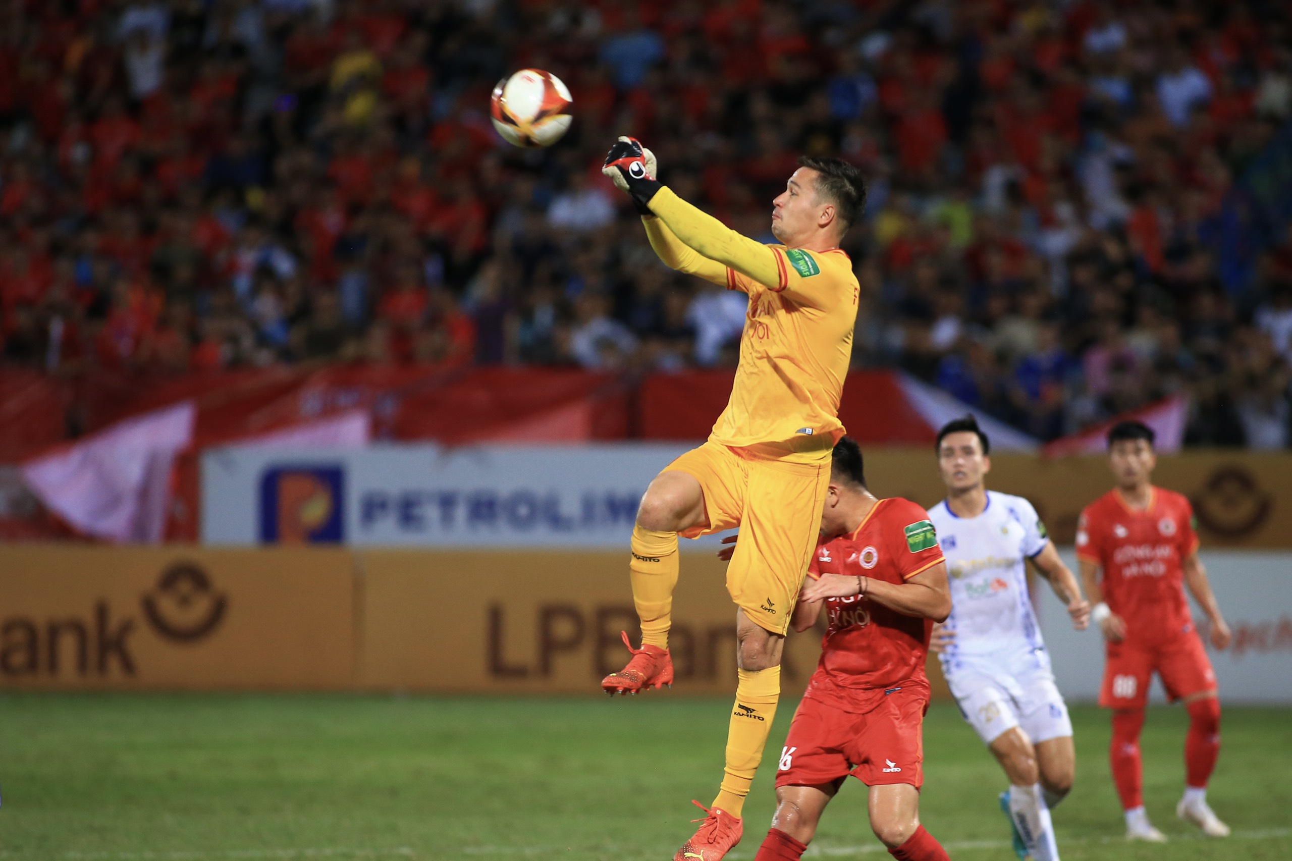 mu với crystal palace