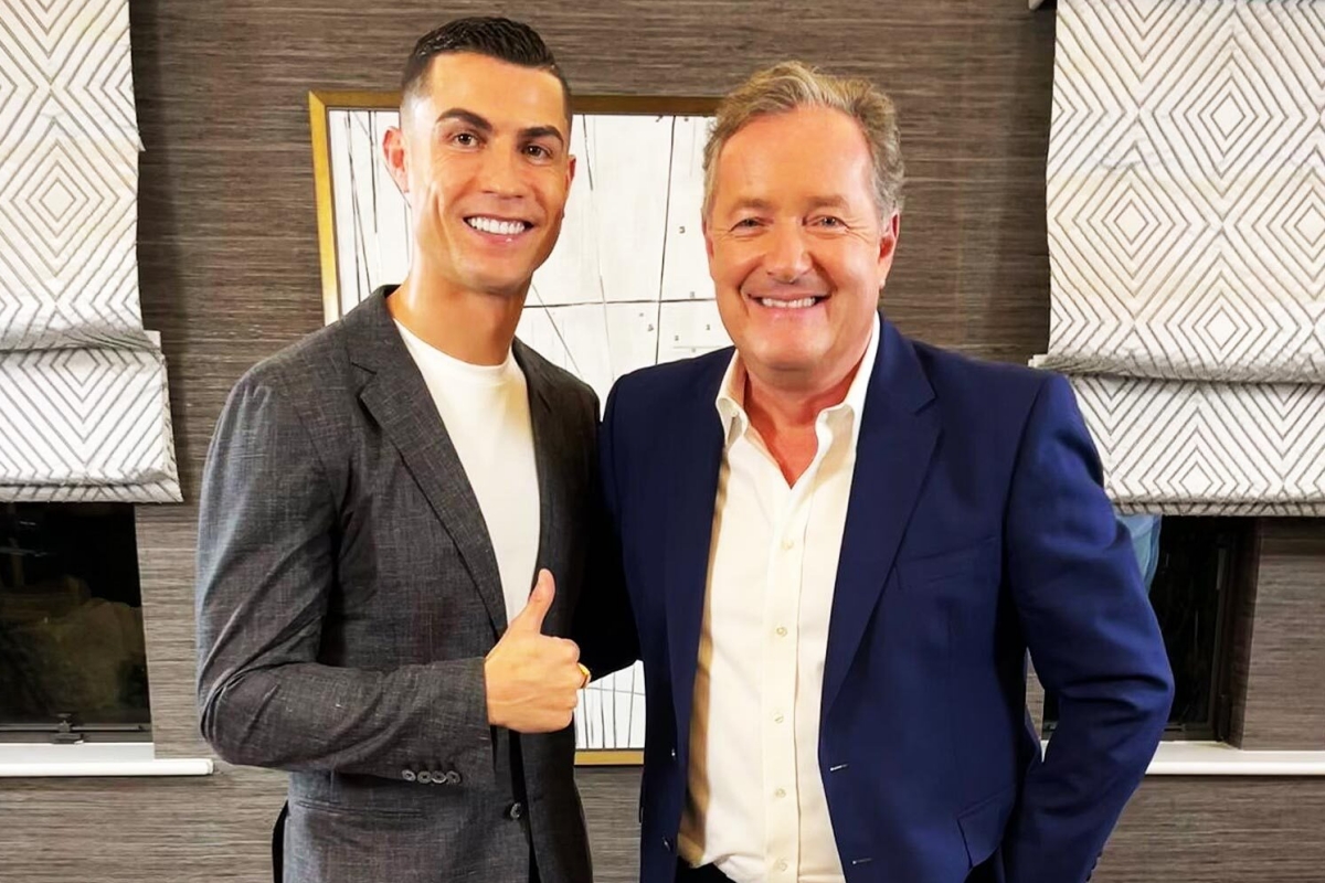 Bạn thân Ronaldo lại mỉa mai MU 1