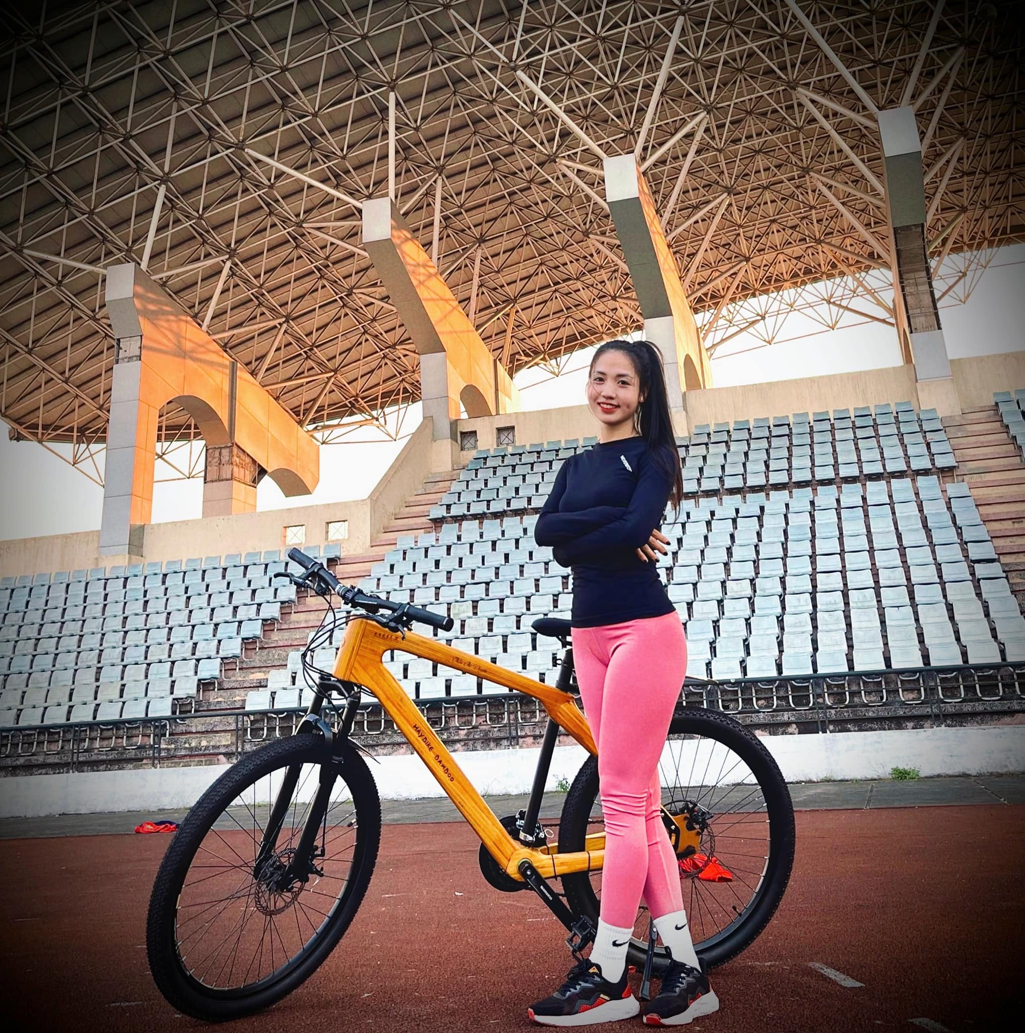 Tân binh ĐT nữ Việt Nam gây sốt trở lại vì càng ngày càng xinh 6 Tân binh ĐT nữ Việt Nam gây sốt trở lại vì càng ngày càng xinh 6