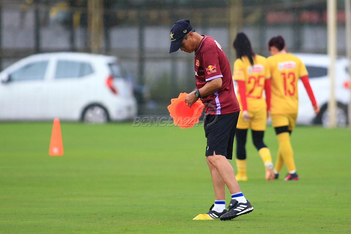 ĐT nữ Việt Nam hội quân cho ASIAD, Trần Thị Duyên trở lại 1