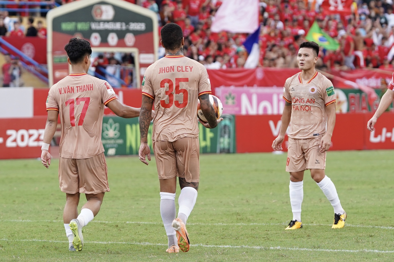 Quang Hải Viettel vs Công an Hà Nội 12/8 Quang Hai Viettel vs Cong an Ha Noi 12/8