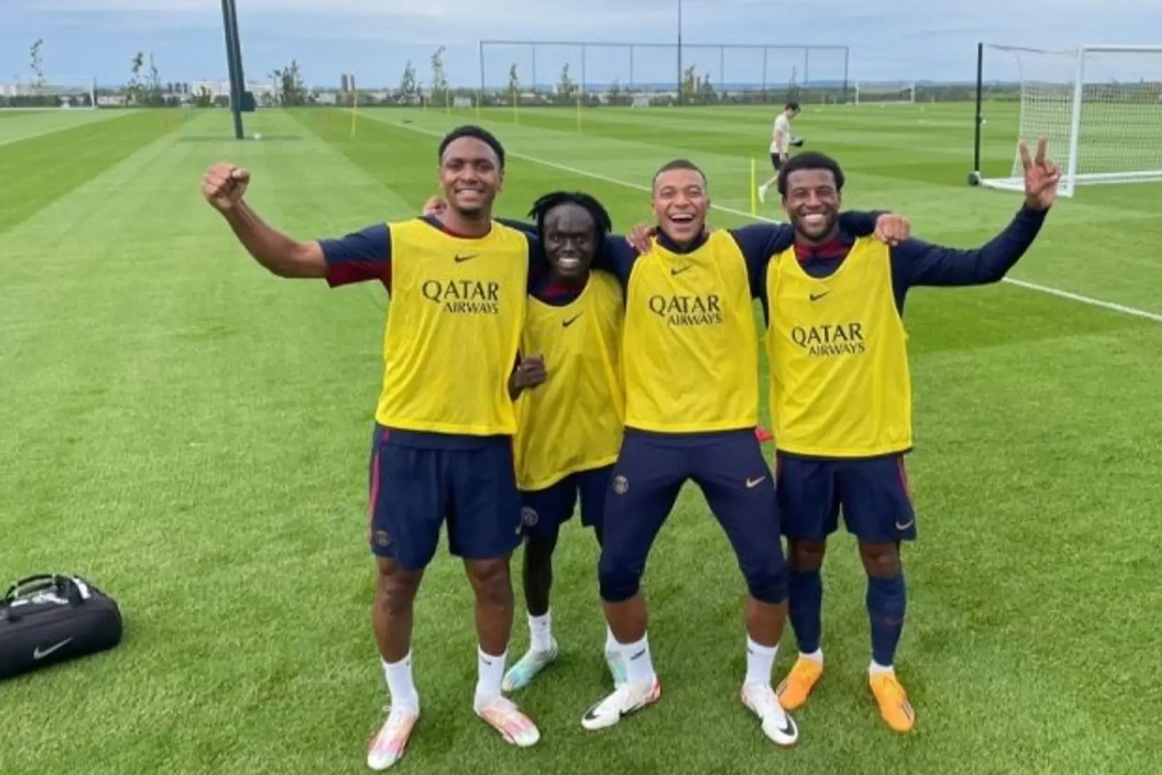 Kylian Mbappe Khi chiếc áo Paris Saint-Germain đã quá chật chội 4 Kylian Mbappe Khi chiếc áo Paris Saint-Germain đã quá chật chội 4