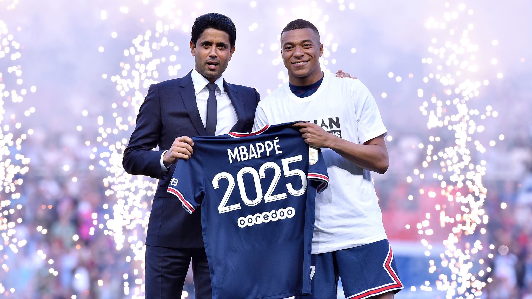 Kylian Mbappe Khi chiếc áo Paris Saint-Germain đã quá chật chội 2