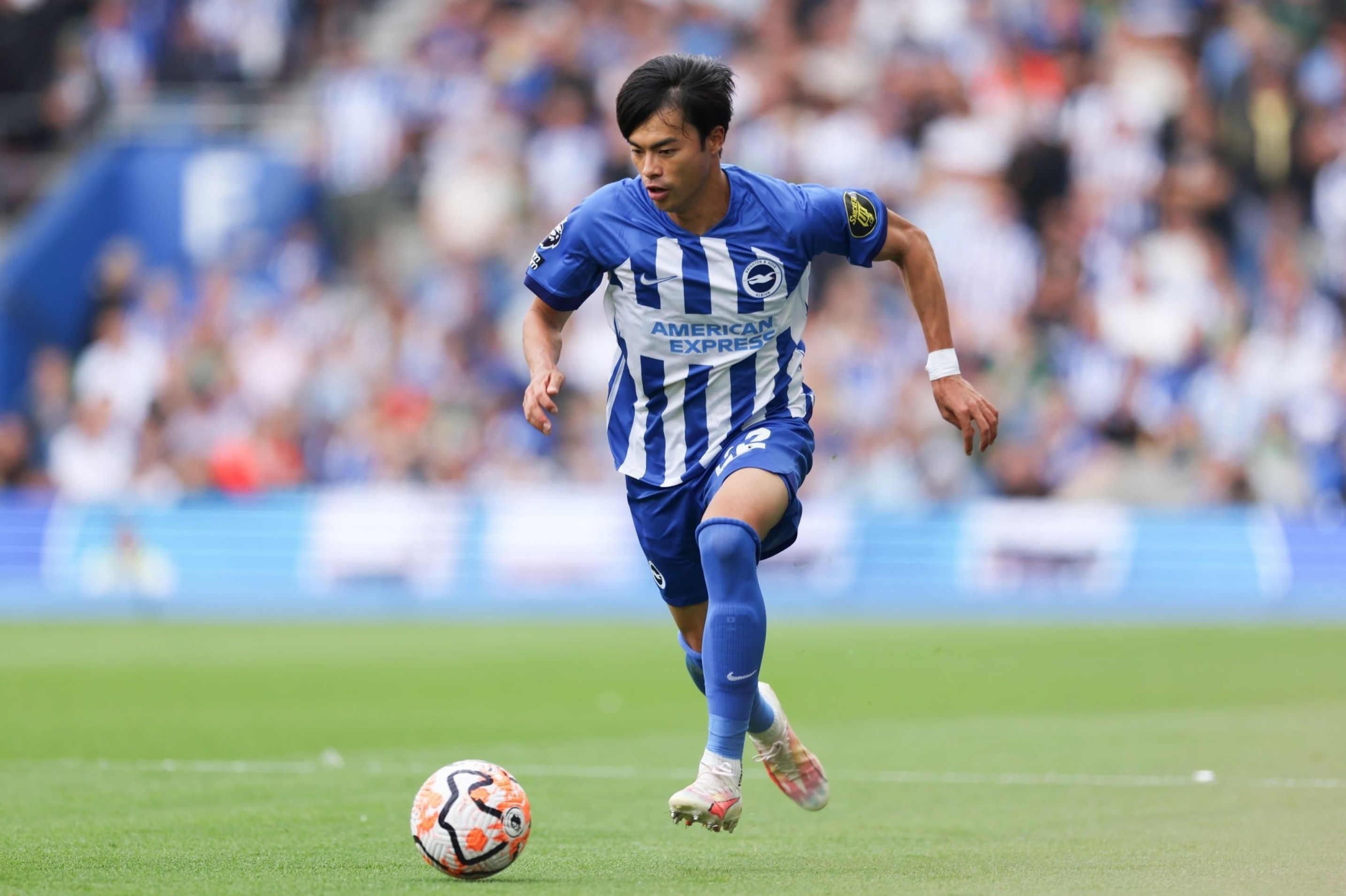 Càng đá càng hay, Mitoma chứng minh mình không phải cầu thủ một mùa 1