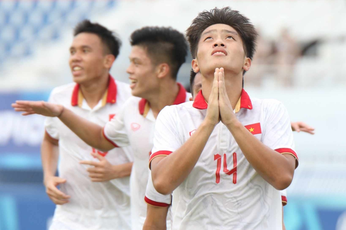 Tiền đạo Quốc Việt U23 Việt Nam vs U23 Malaysia Tien dao Quoc Viet U23 Viet Nam vs U23 Malaysia