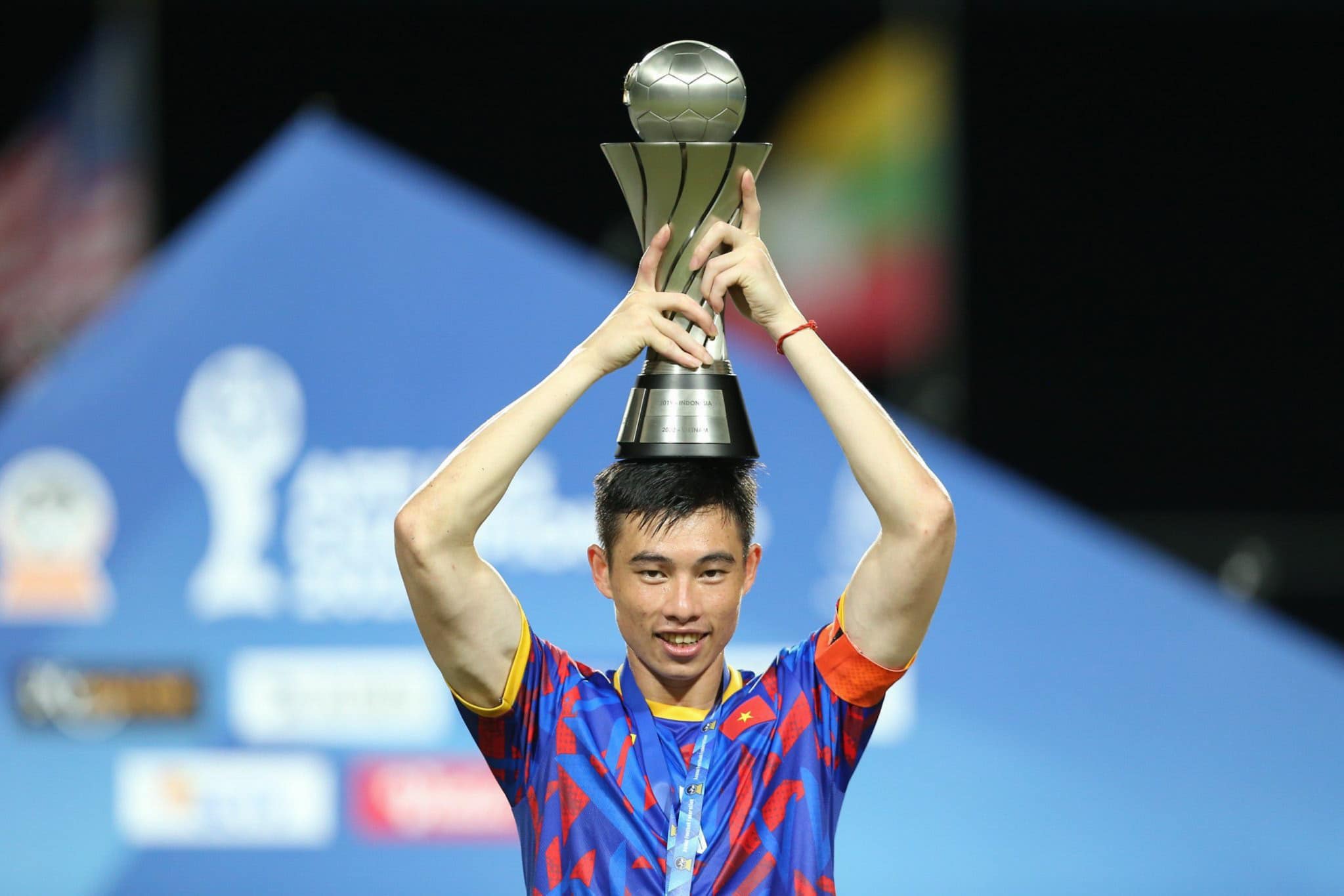 Đội trưởng Quan Văn Chuẩn Cháy hết mình vì hành trình còn dang dở tại VCK Châu Á 2