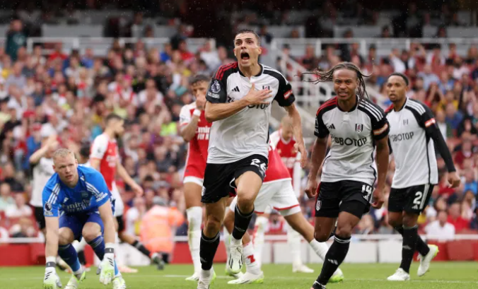 Vì sao Gabriel Magalhaes mất suất đá chính tại Arsenal 3