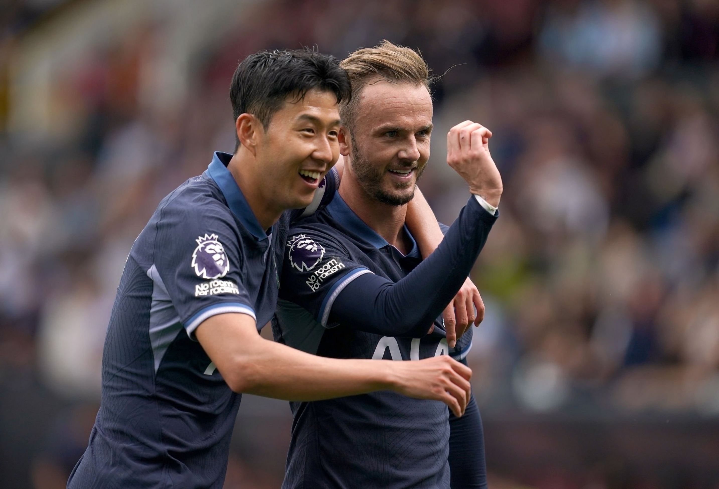 Đằng sau niềm vui của cặp MaddiSon là nỗi buồn của Richarlison 1 Đằng sau niềm vui của cặp MaddiSon là nỗi buồn của Richarlison 1