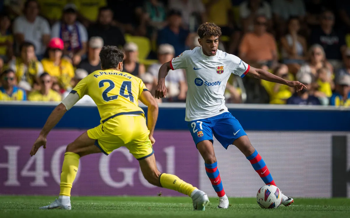 Đã đến lúc đôi chân của Lamine Yamal cần được bảo vệ 2 Đã đến lúc đôi chân của Lamine Yamal cần được bảo vệ 2