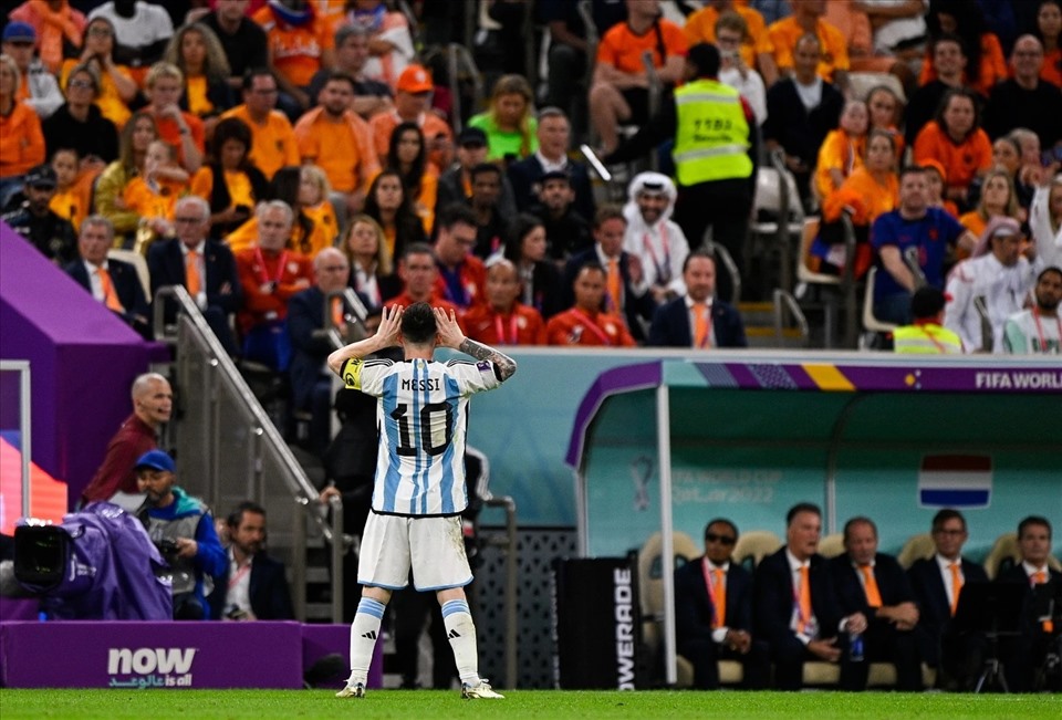 Van Gaal Mọi thứ đã được dàn xếp để Messi vô địch World Cup 1 Van Gaal Mọi thứ đã được dàn xếp để Messi vô địch World Cup 1