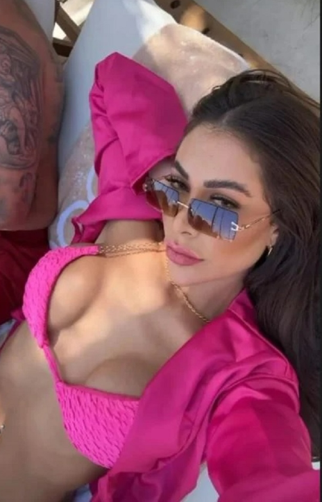 Nhan sắc người đẹp tố Antony hành hung 2