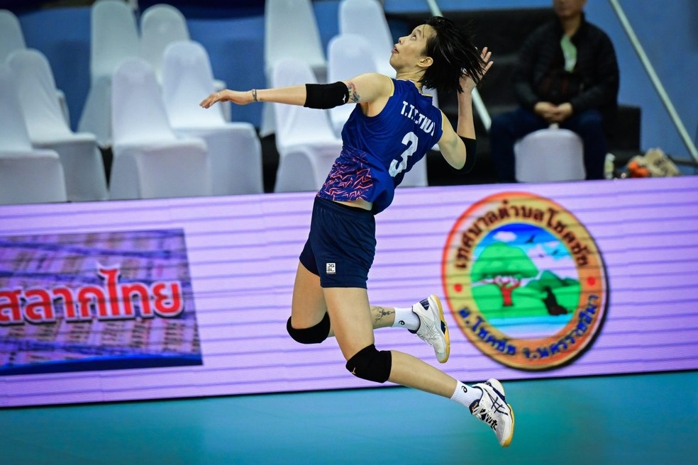 Thanh Thuy nhan danh hieu Chu cong xuat sac nhat giai vo dich chau a 2023