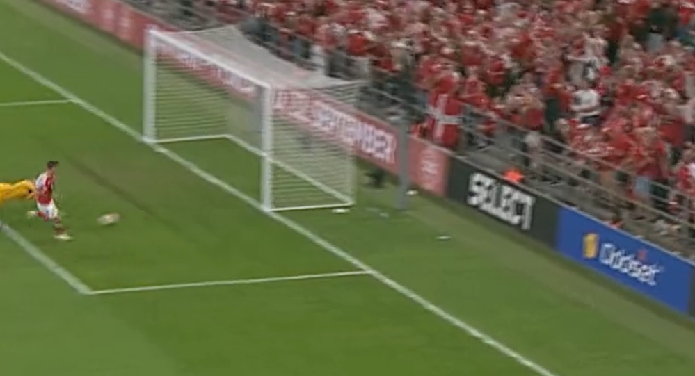 Chiêm ngưỡng pha kiến tạo đỉnh cao của Christian Eriksen 5