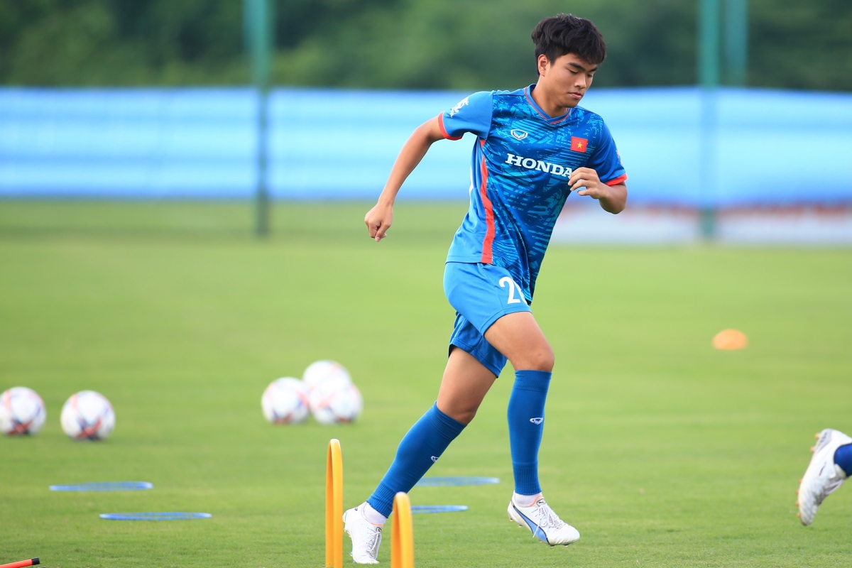 ĐT Olympic Việt Nam vừa tập vừa chờ chuẩn bị ASIAD 4